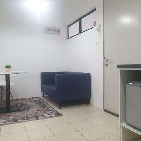 Unisuites Roomstay Кампар Екстериор снимка