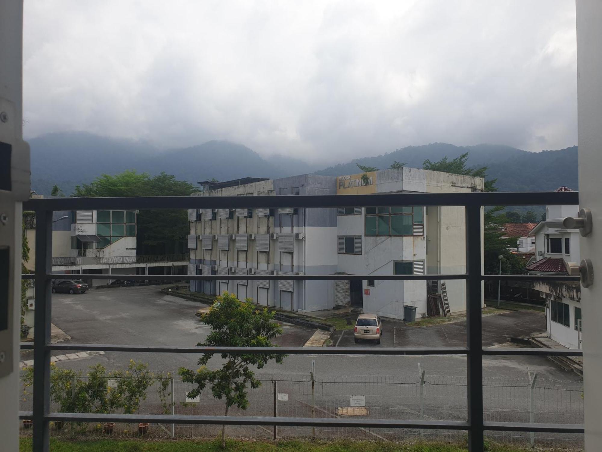 Unisuites Roomstay Кампар Екстериор снимка